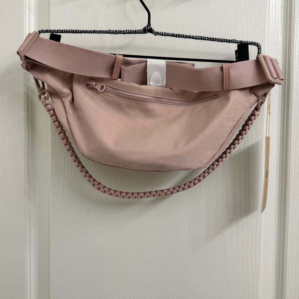 BEIS The Sport Pack Atlas Pink - Picture 2 of 4